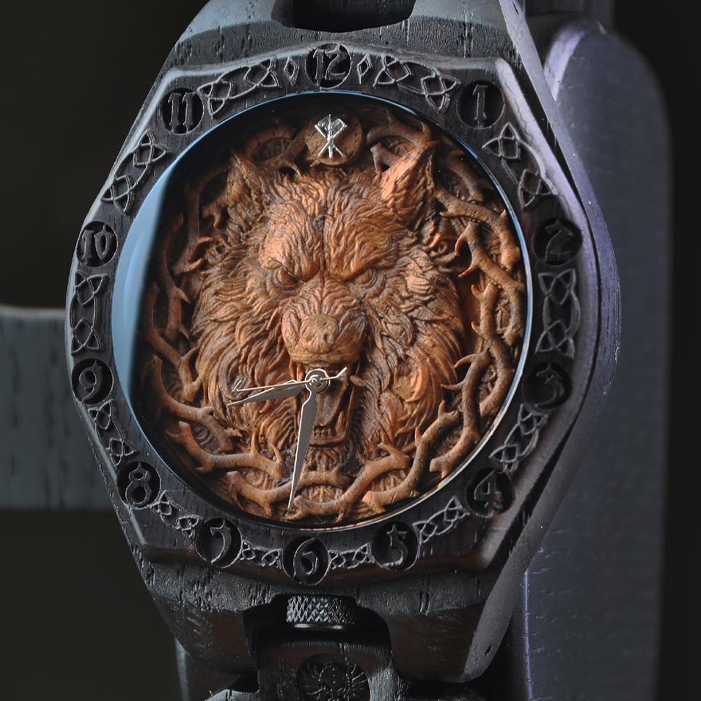 Armbanduhr "Fenrir" Schweizer Uhrwerk verpaart mit Edelhölzern